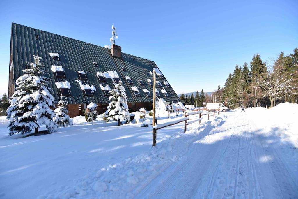 Apartman Zaly Benecko Bagian luar foto